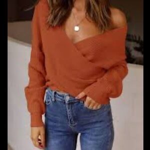 NWT ZCSIA Women's Sweater size M